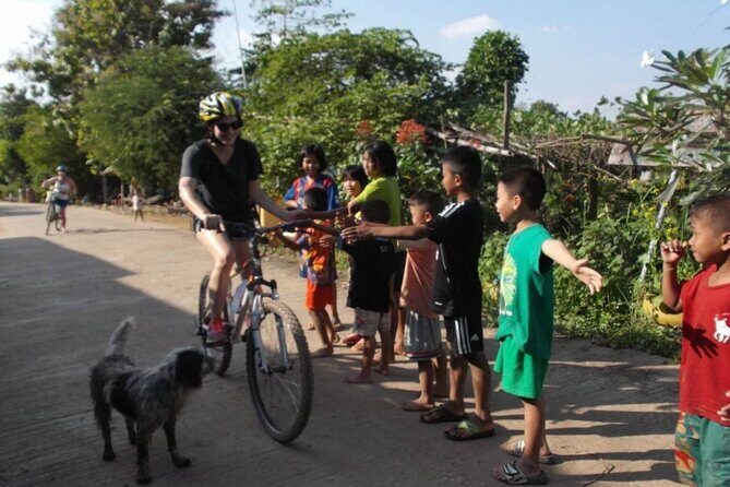 Sukhothai Evening Countryside Sunset Tour - A Closer Look at the Sukhothai Evening Countryside Sunset Tour