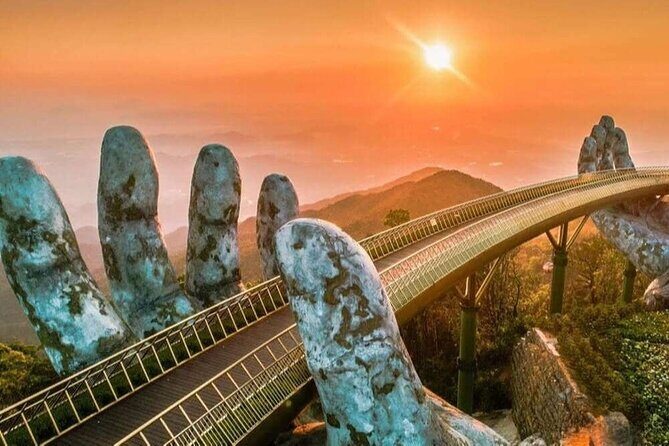 Sunrise My Son-Golden Bridge-Dragon Bridge Show & Seafood Meals - Who Should Consider This Tour?