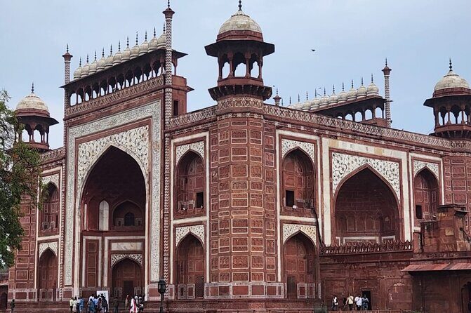 Sunrise Taj Mahal & Agra Fort Private Tour from Delhi Inclusive - Who Will Appreciate This Tour?