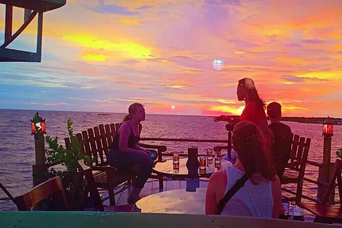 Sunset Dinner and drinks with a Floating Village cruise - Authenticity and Value