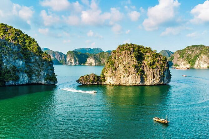 Sunset on Lan Ha Bay to Viet Hai Village to Viewpoint Ha Long Bay - What Sets This Tour Apart