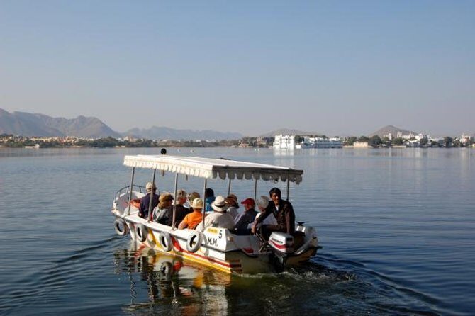 Sunset Shared Boat Cruise on Lake Pichola in Udaipur - The Value of the Experience