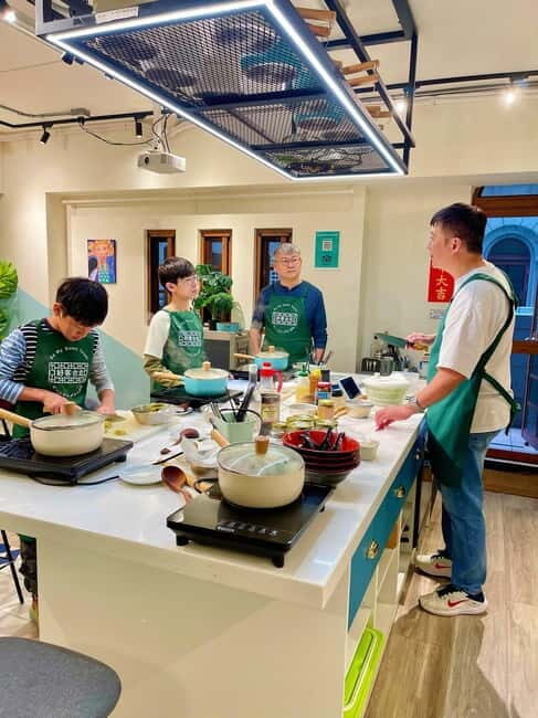 Taipei: Cooking Class & Market Adventure Historic Dadaocheng - Final Thoughts: Who Is This Tour Best For?