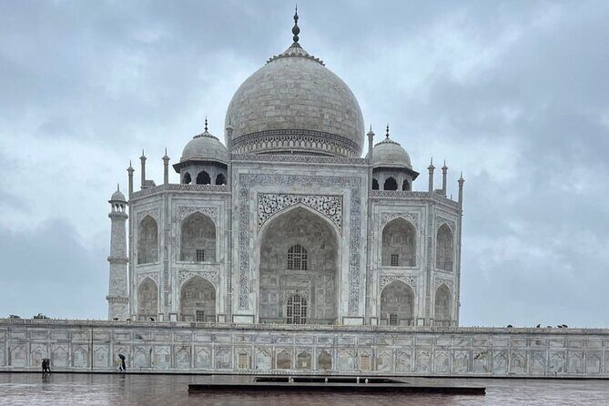 Taj Mahal, Agra Fort & Baby Taj Private Day Trip from Delhi - Authentic Experiences: What Makes This Tour Stand Out