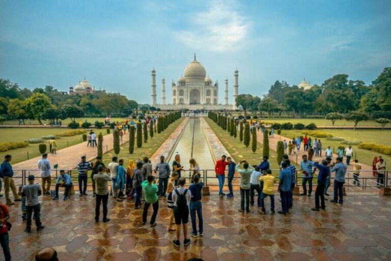 Taj Mahal: Shared Group Tour with Transfer from New Delhi - Why This Tour Works Well