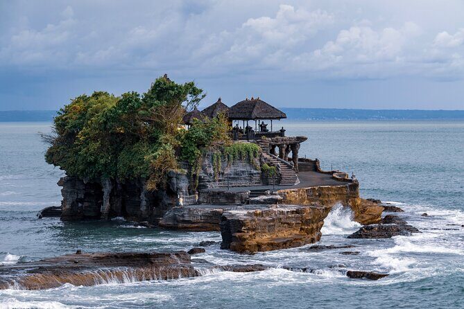 Tanah Lot - Jatiluwih (UNESCO) - Beratan lake -Hidden hill (Wanagiri)-FREE WI-FI - Who Will Love This Tour?