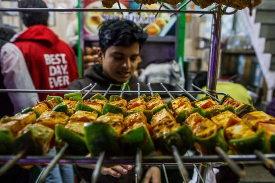 Taste Delhi: Street Food, Rickshaw & Market Walk - Transportation, Group Size, and Price