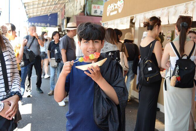 Taste of Tradition Osaka Kuromon Market Half-Day Guided Food Tour - Final Thoughts: Who Should Consider This Experience?
