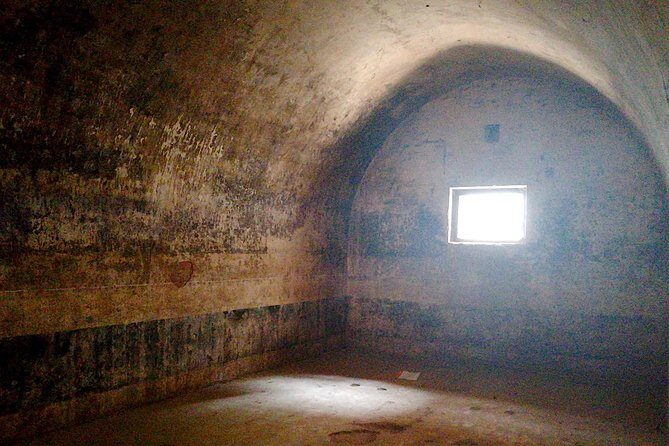 The story of Tipu Sultan, an immersive walking tour in Bangalore - The Market and Local Flavor