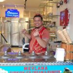 Thread of Faith and Fabric: Singapore Kampong Glam Walking Tour - Why This Tour Excels for Travelers