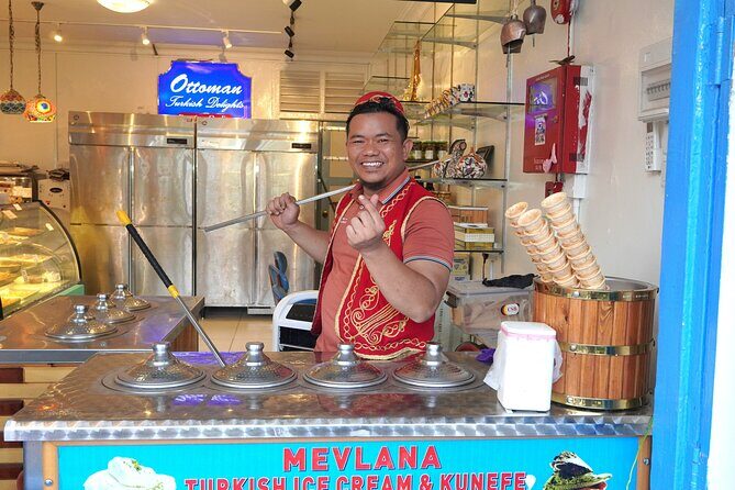 Thread of Faith and Fabric: Singapore Kampong Glam Walking Tour - Why This Tour Excels for Travelers