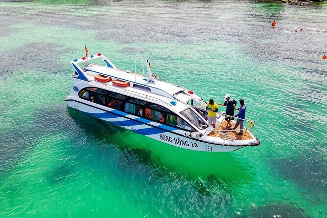 Three Islands Canoe Tour in Phu Quoc