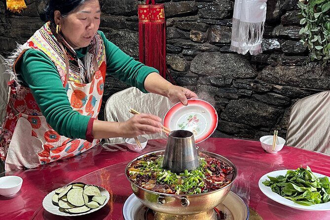 Tibetan Day Trip to Tibetan Village from Chengdu - What Makes This Tour Stand Out?
