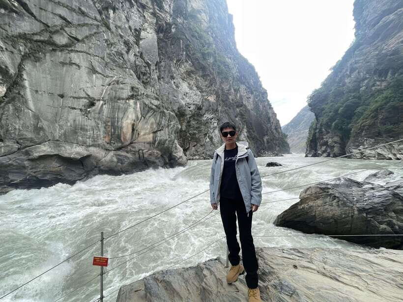 Tiger Leaping Gorge Trekking in the Canyon - A Detailed Look at the Tiger Leaping Gorge Trekking Experience