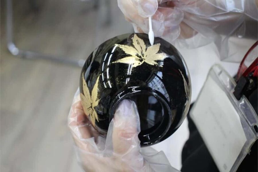 Tokyo 6hr Private Guided Tour & Maki-e Experience - Who Would Enjoy This Tour?