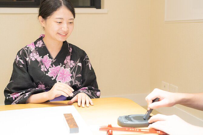 Tokyo: Calligraphy Experience at Japanese Room in Shibuya - A Close Look at the Calligraphy Workshop in Shibuya