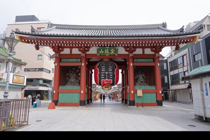 Tokyo full day tour with English speaking driver - Frequently Asked Questions