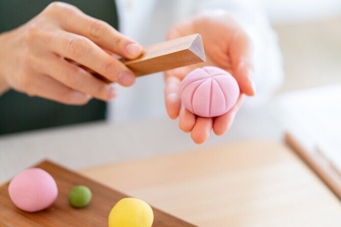 Tokyo: Japanese Sweets Making Experience - Why This Tour Is Worth Considering
