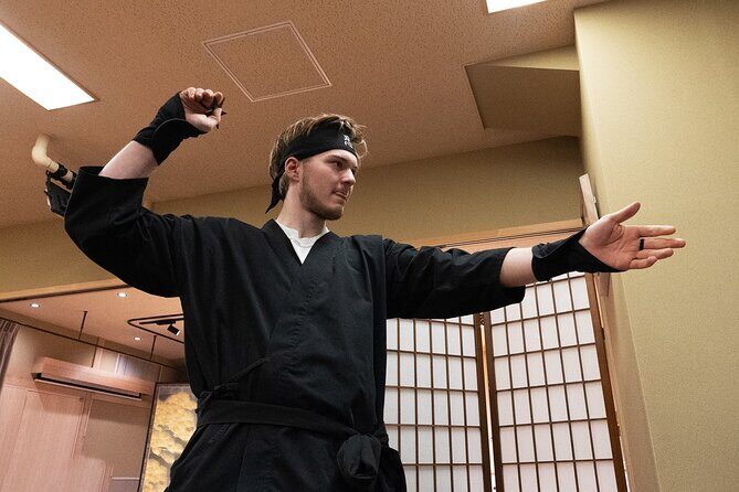 Tokyo: Ninja Experience and Show: hotel pick-up - A Thorough Look at the Ninja Experience and Show