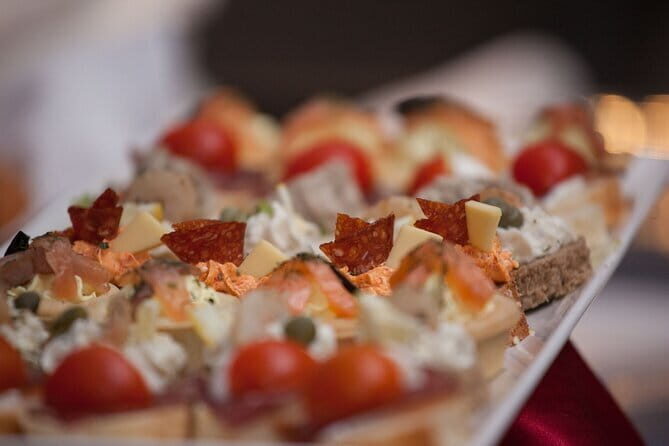 Tokyo Private Food Tour with Guide - Who Should Consider This Tour?