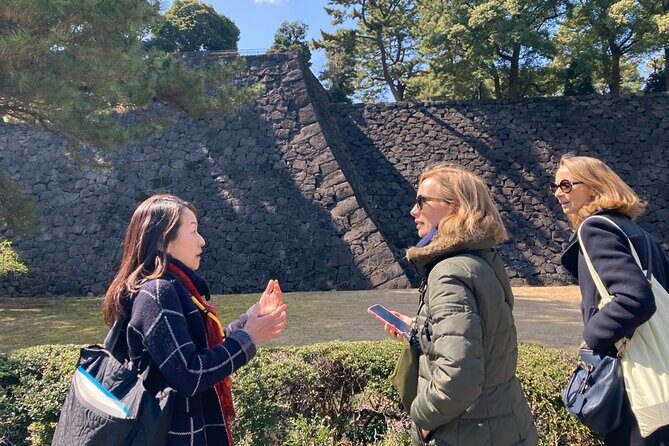 Tokyo Private Tour of the Imperial Palace East Gardens - Exploring the Details: What to Expect