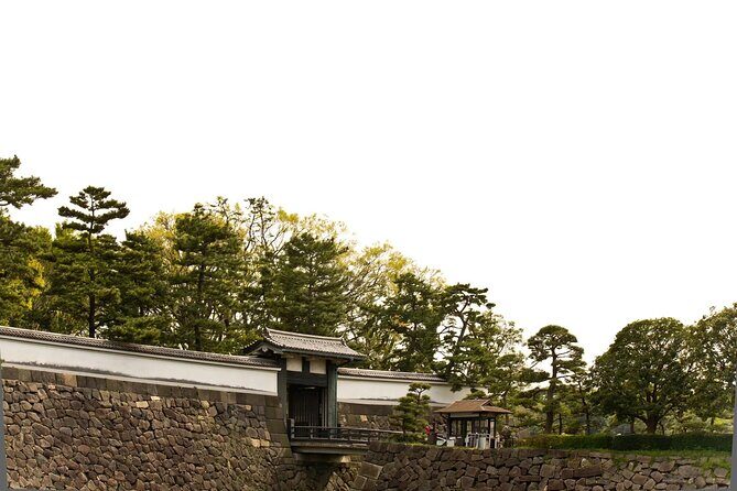 TOKYO : REAL Imperial Palace Tour with Local Japanese guide - FAQs