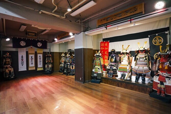 Tokyo Samurai Experience - Traditional Japanese Lunch in an Authentic Setting