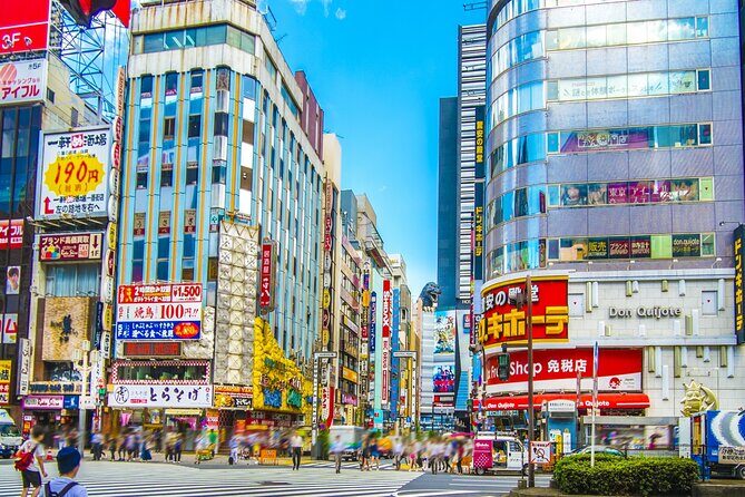 Tokyo: Shinjuku & Shibuya Walking Tour  City Highlights - The Sum Up