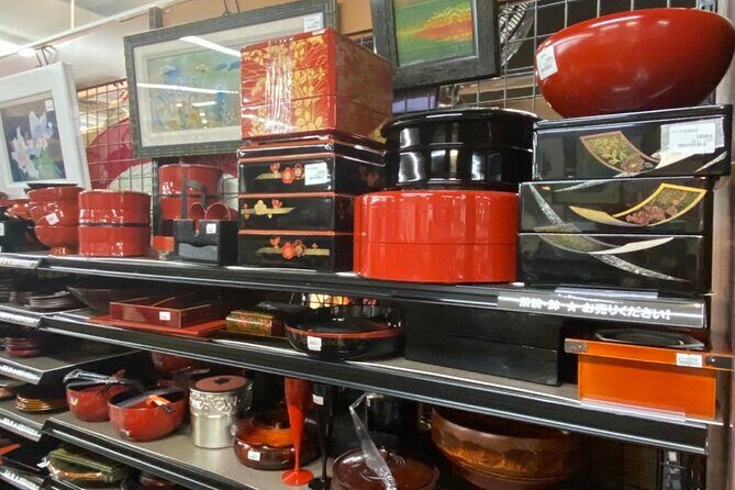 Tour of antique shops, cultural stores known only to the locals