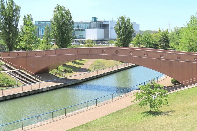 Toyamas Starbucks and Glass Art from Tokyo by Bullet Train - FAQs