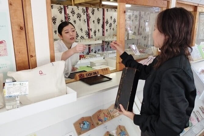 Traditional Morning Walking Tour with a Local Guide - The Details That Matter