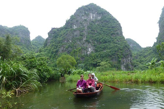 Trang An Boat Ride and Hoa Lu Temples - Authentic Experiences That Stand Out