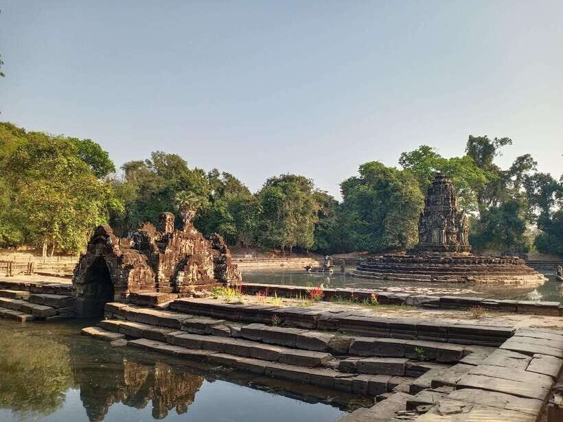 Trip to Big Circle included Banteay Srey and Banteay Samre - A Deep Dive into Your Angkor Adventure