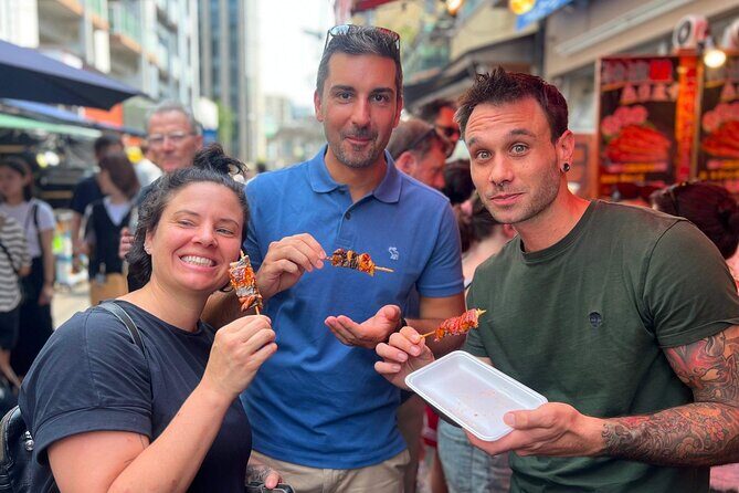 Tsukiji Fish Market Food and Walking Tour Experience - What Reviewers Say (Based on Feedback)