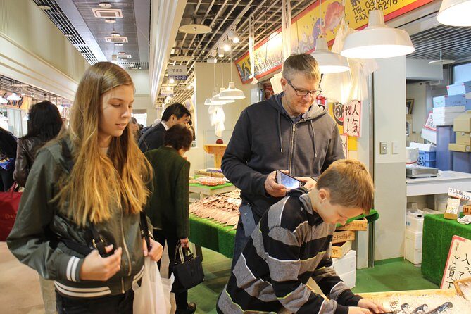 Tuna auction at Toyosu Market with qualified guide and early morning tour of Tsukiji Outer Market - FAQ