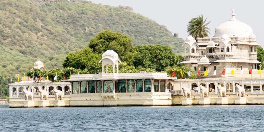 Udaipur: Full-Day Private City Tour with Professional Guide - The Practicalities