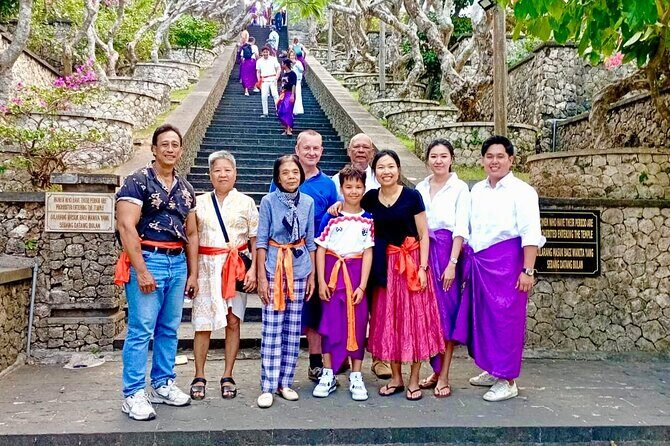 Uluwatu Temple Entry and Kecak Fire Dance Ticket - The Kecak Fire Dance: An Enriching Cultural Showcase