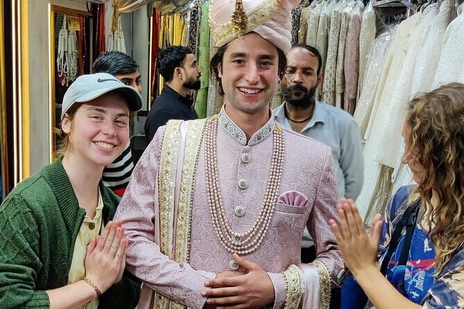 Unveil Old Delhi's Food, Spice Market & Heritage Walk - Why This Tour Offers Outstanding Value