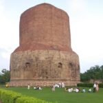 Varanasi Day Tour with Temples & Ganga Aarti  Dawn to Dusk - FAQs