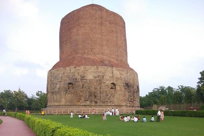 Varanasi Day Tour with Temples & Ganga Aarti Dawn to Dusk - FAQs