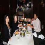 Varanasi: Evening Arti Boat Tour with Dinner - Why This Tour Works Well