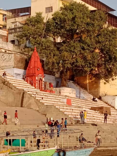 Varanasi- Private immersive culture tour with car and guide - A Detailed Look at the Varanasi Private Immersive Tour