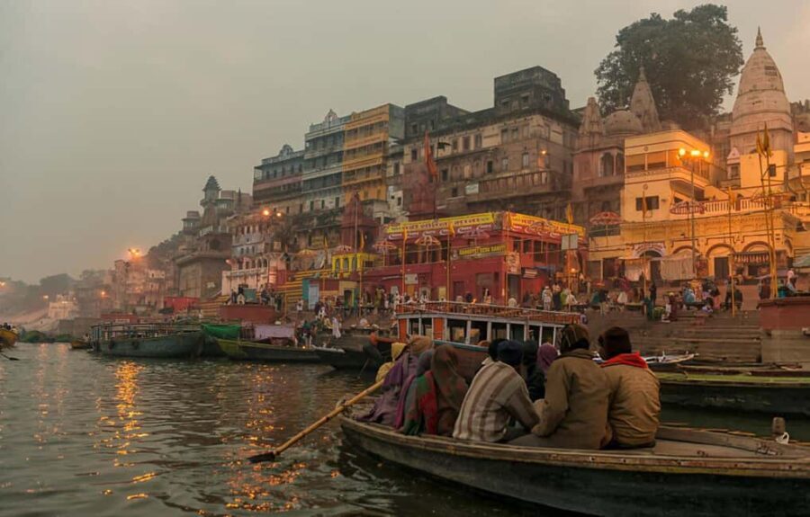 Varanasi Sunset Tour with Ganga Aarti & Free Boat Ride - FAQ