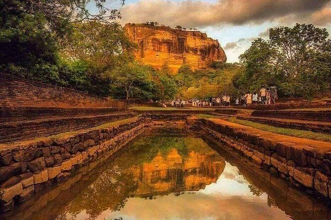 Village tour Sigiriya Rock, Pidurangala Rock and Dambulla temple - An In-Depth Look at the Tour Experience