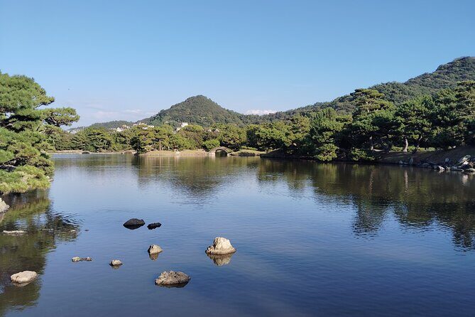 Wakayama: Yosuien  Tokugawa Garden of Edo Elegance - Who Will Love This Tour?
