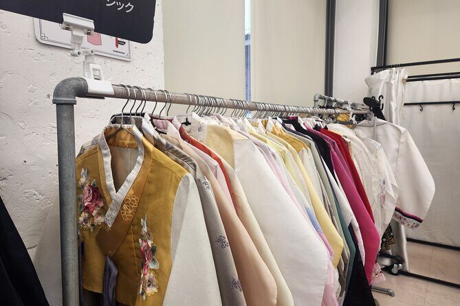 Walking Tour to Changdeokgung Palace with Korean dress Hanbok - An In-Depth Look at the Experience