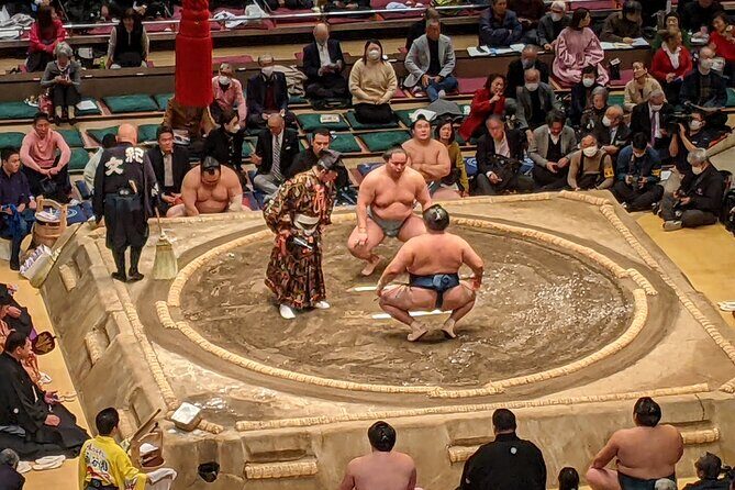 Watch Sumo Tournament And Visit Sumo Spots in Fukuoka - The Complete Guide to Watching Sumo in Fukuoka