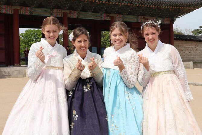 Wearing Hanbok Walking Tour in Bukchon with Liquor Tasting - Overall Value and Who It’s Best For
