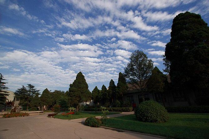 Xian Terracotta Warriors and Banpo Museum Bus Tour - Analyzing the Experience: What Travelers Say