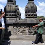 Yogyakarta: Borobudur Sunrise and Prambanan Temple Private Tour - FAQ